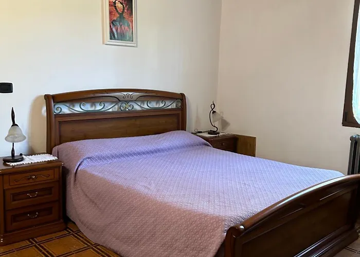 Burzanella Apartament *